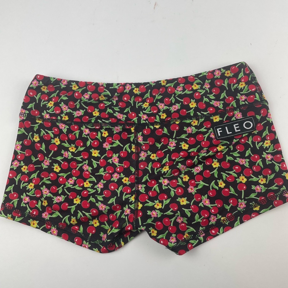 Fleo medium original very cherry shorts